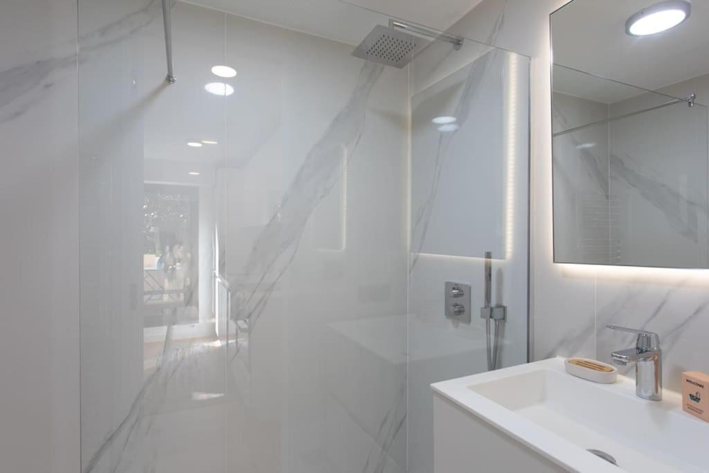 #11 Alex Suite Terrace Parking Ac 2 Bdr 5Mins To Sea Saint-Jean-Cap-Ferrat Exterior foto